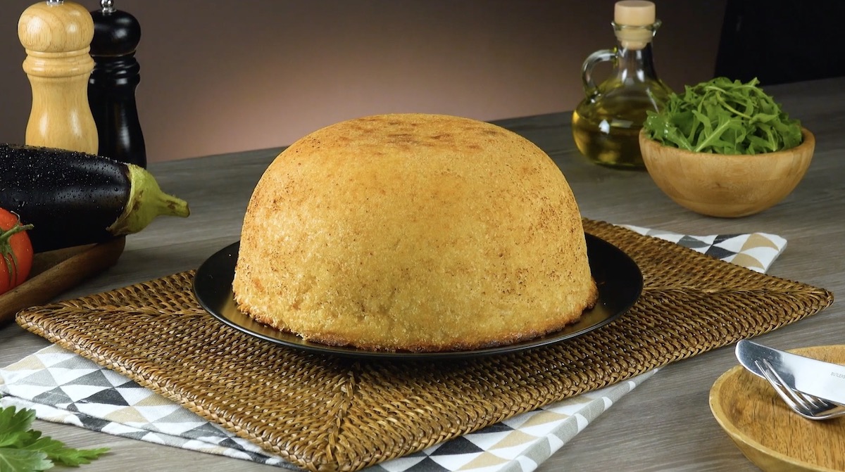 Gâteau salé au risotto avec aubergines et fromage