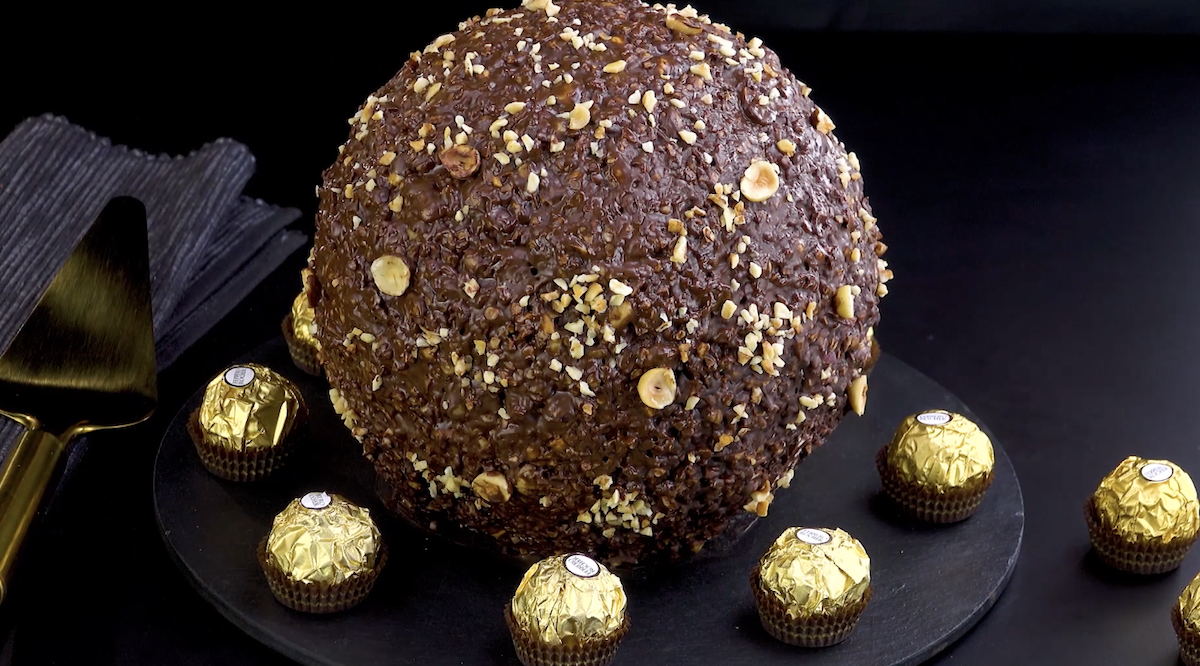 Ferrero Rocher géant