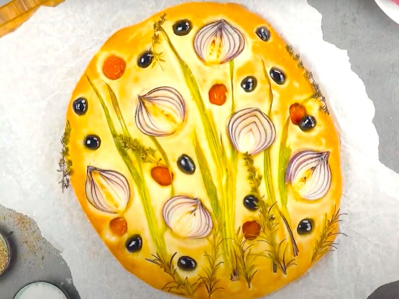 5 recettes de focaccia colorées - de belles idées pour la pâte à pain