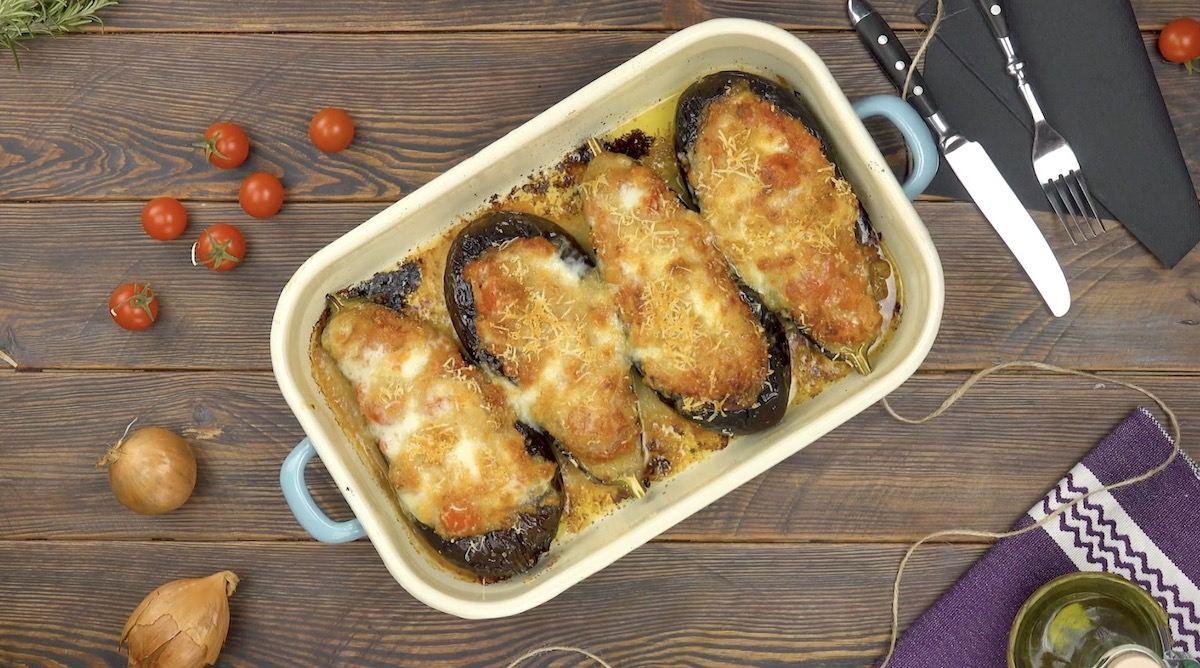 Aubergines au four avec de la mozzarella