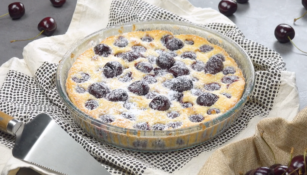 Clafoutis aux cerises express au fromage frais