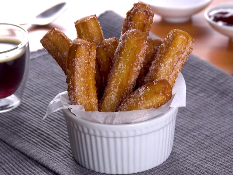 Des churros aux crêpes : 3 délicieux desserts frits