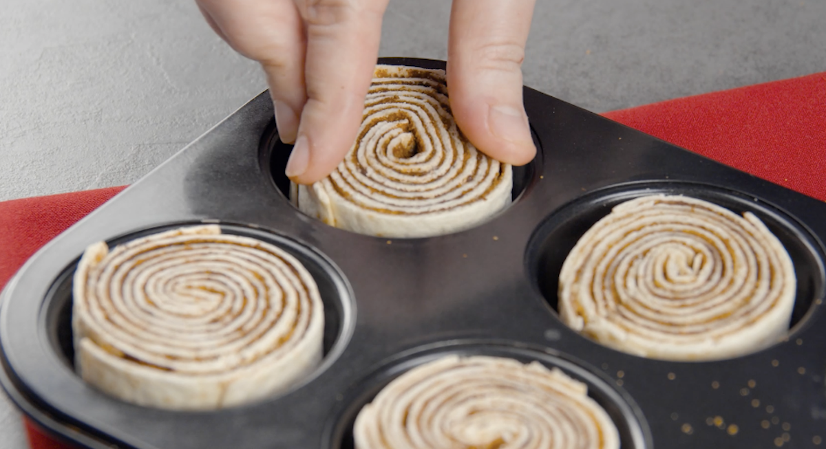 faire cuire les roulés de tortilla 